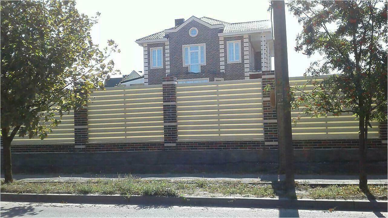 Забор из штакетника 115м фото2 в Гатчине