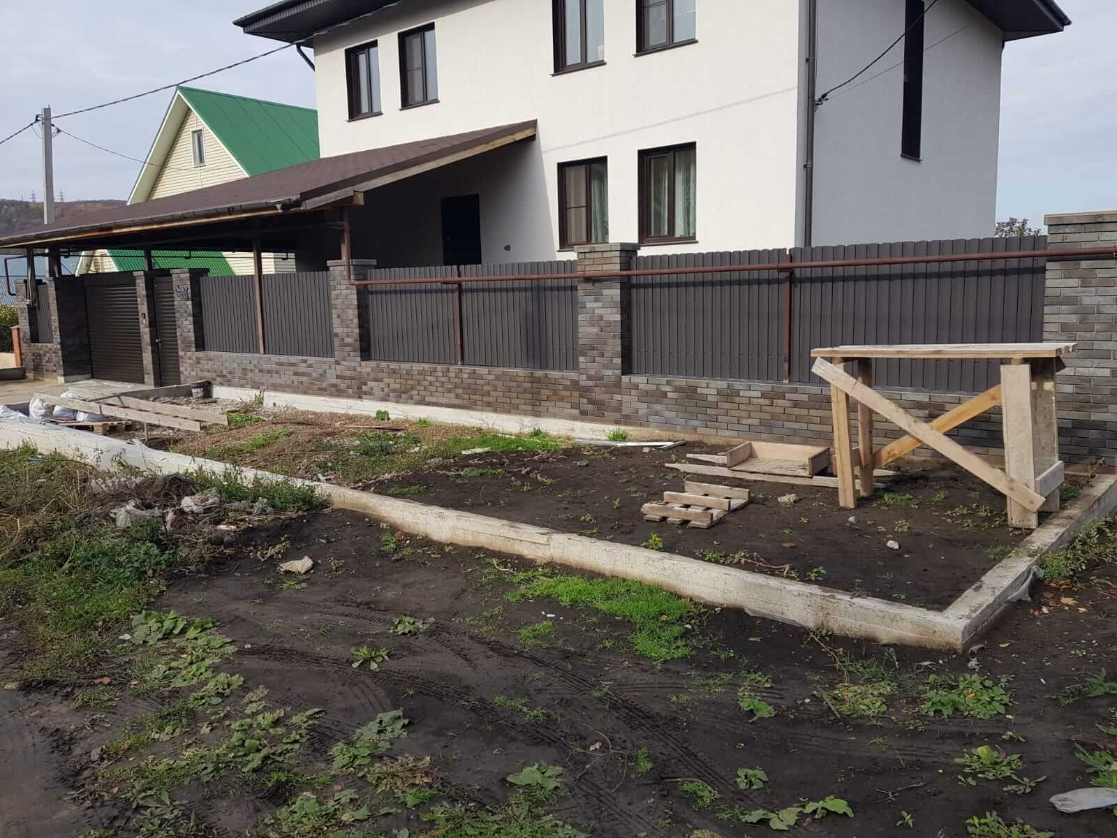 Забор из штакетника 15м RAL8019/8019 Темный Шоколад двусторонний МАТТЕ фото 1 в Гатчине