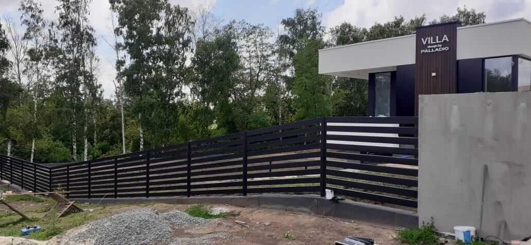 Забор-ранчо из металлопланкена 48м RAL9005 Черный МАТТЕ фото 2 в Гатчине